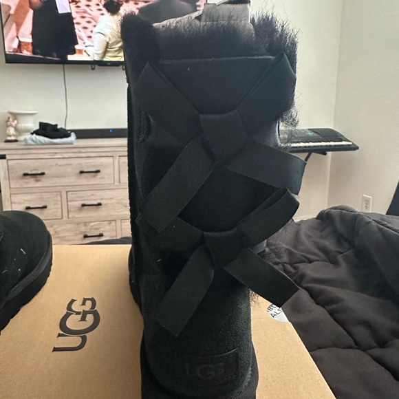 UGG Black Sheepskin Boots - Picture 3 of 5